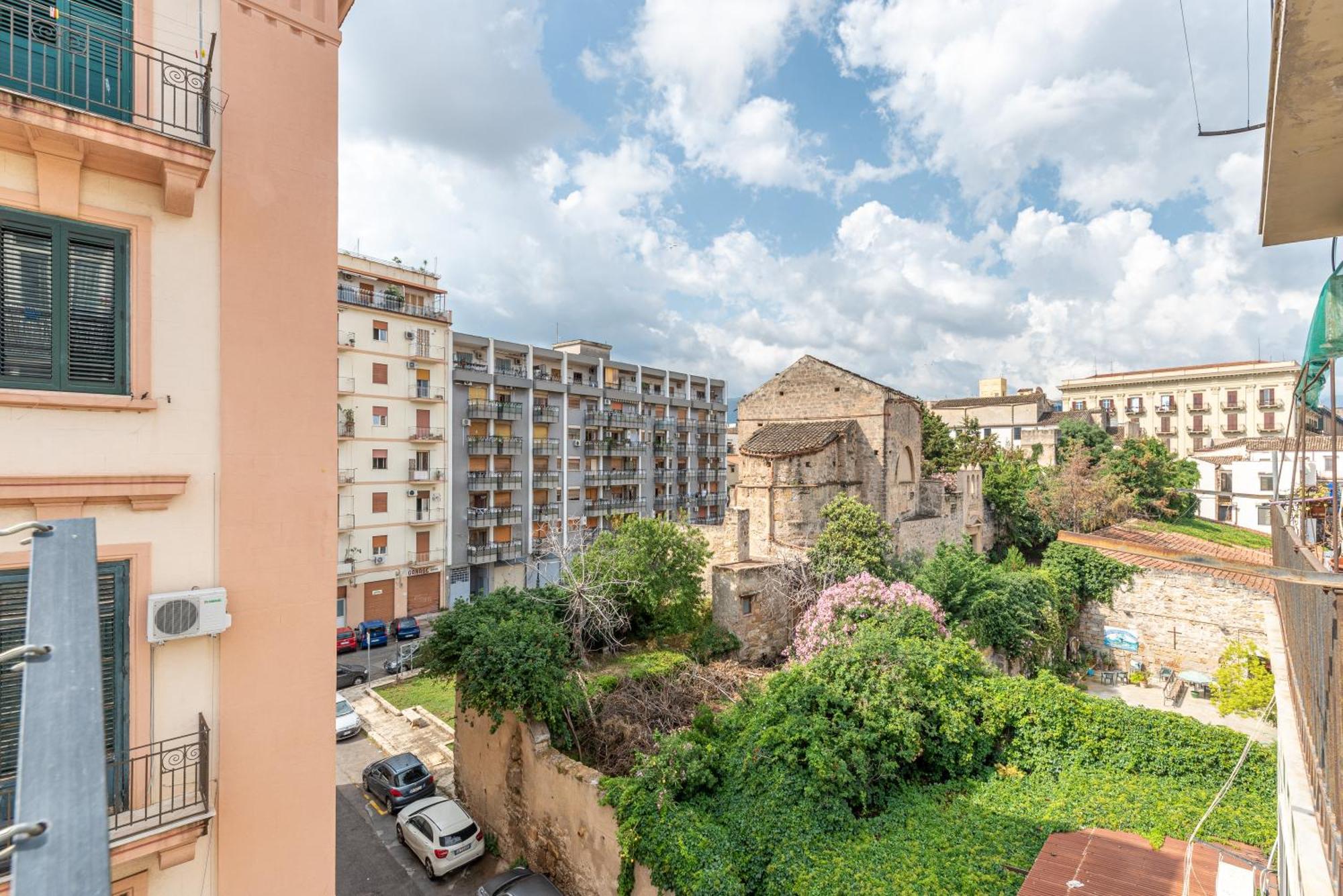 Lumar Sicilia - Magione Apartment Palermo Bagian luar foto